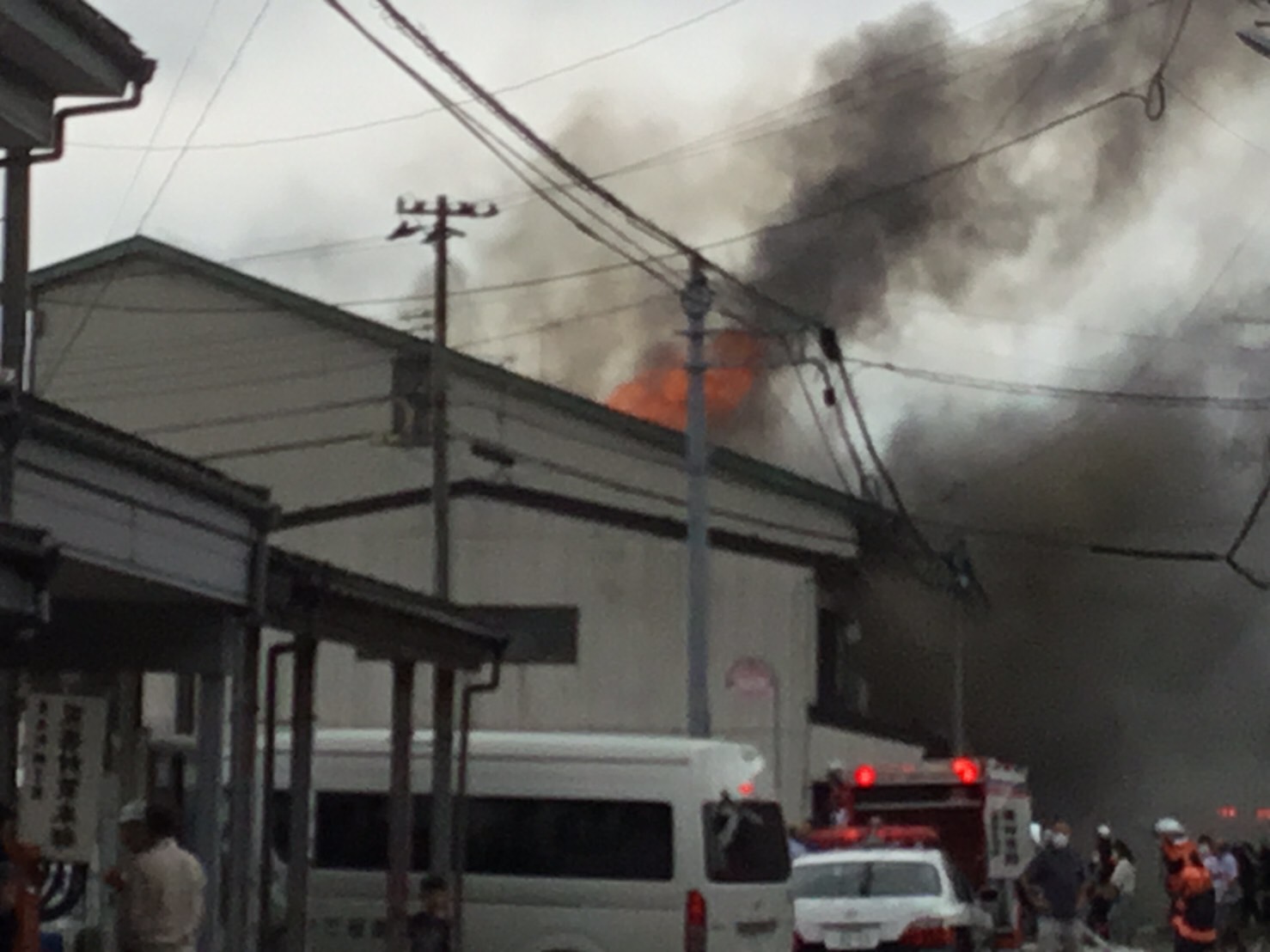 市 火事 上越 【火事】新潟県上越市大町1丁目付近で火事｜出火の原因は？火災現場はどこ？火事の動画・写真・画像まとめ(2021年4月11日)